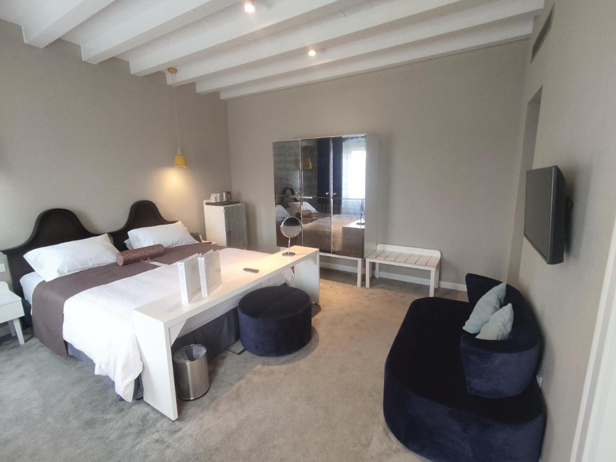 XII Century Heritage Hotel Trogir Eksteriør billede