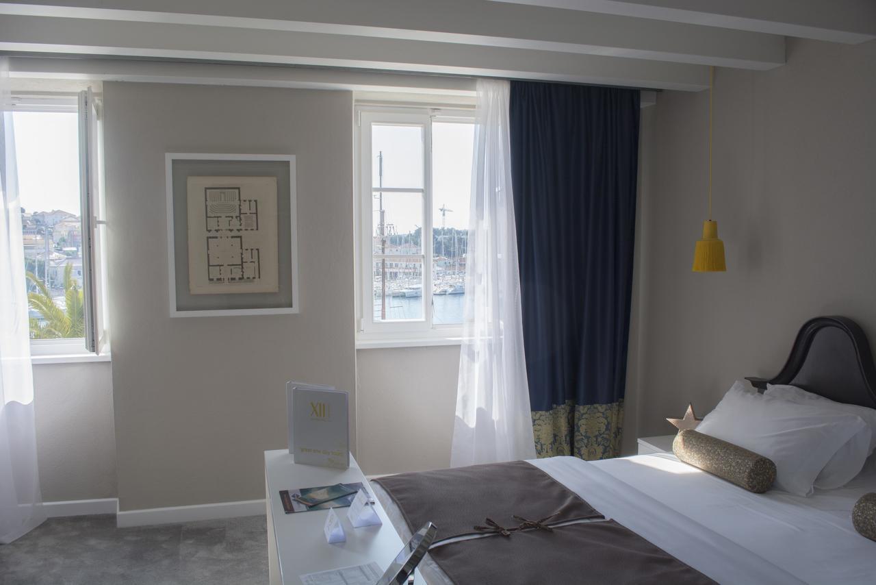 XII Century Heritage Hotel Trogir Eksteriør billede